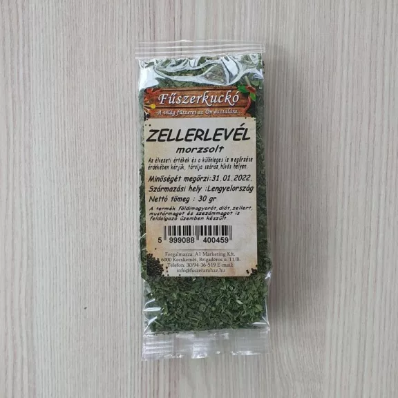 Zellerlevél morzsolt